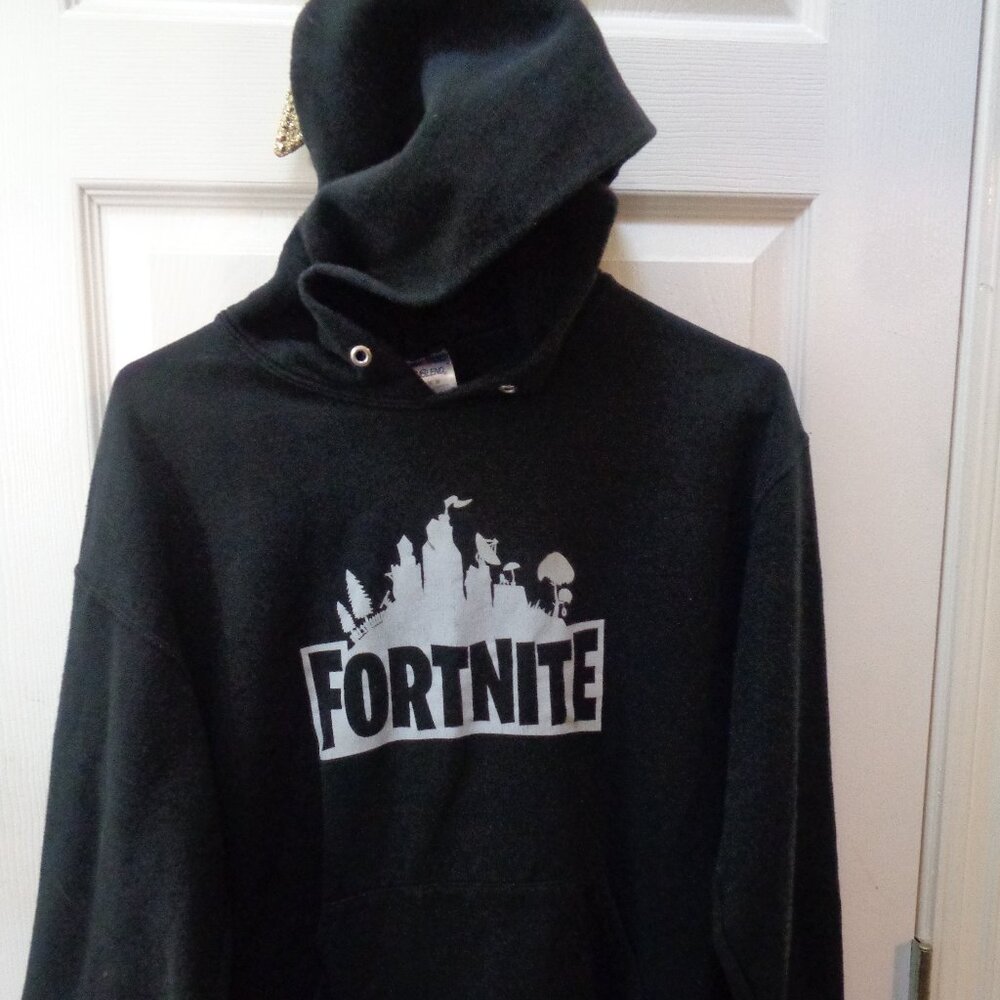 Fortnite Men's Black Hoodie Jacket Medium
